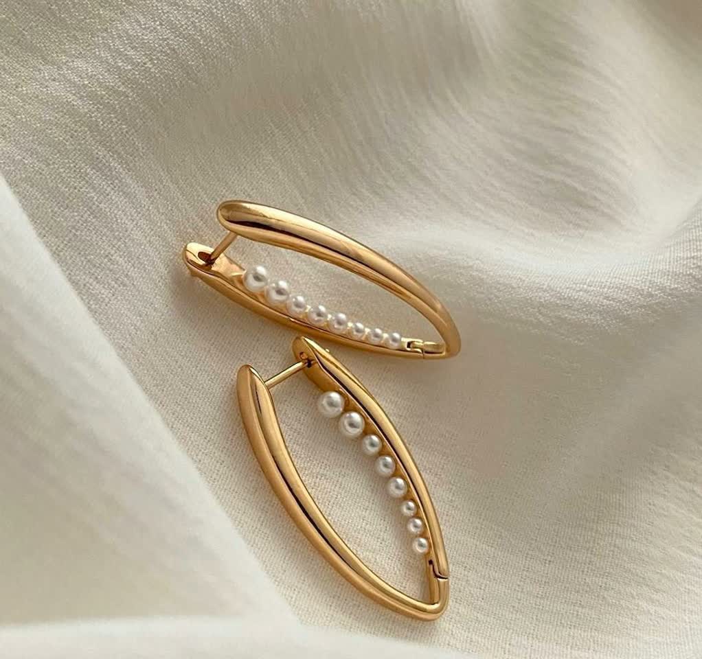 گوشـواره مرواریـدی 1022